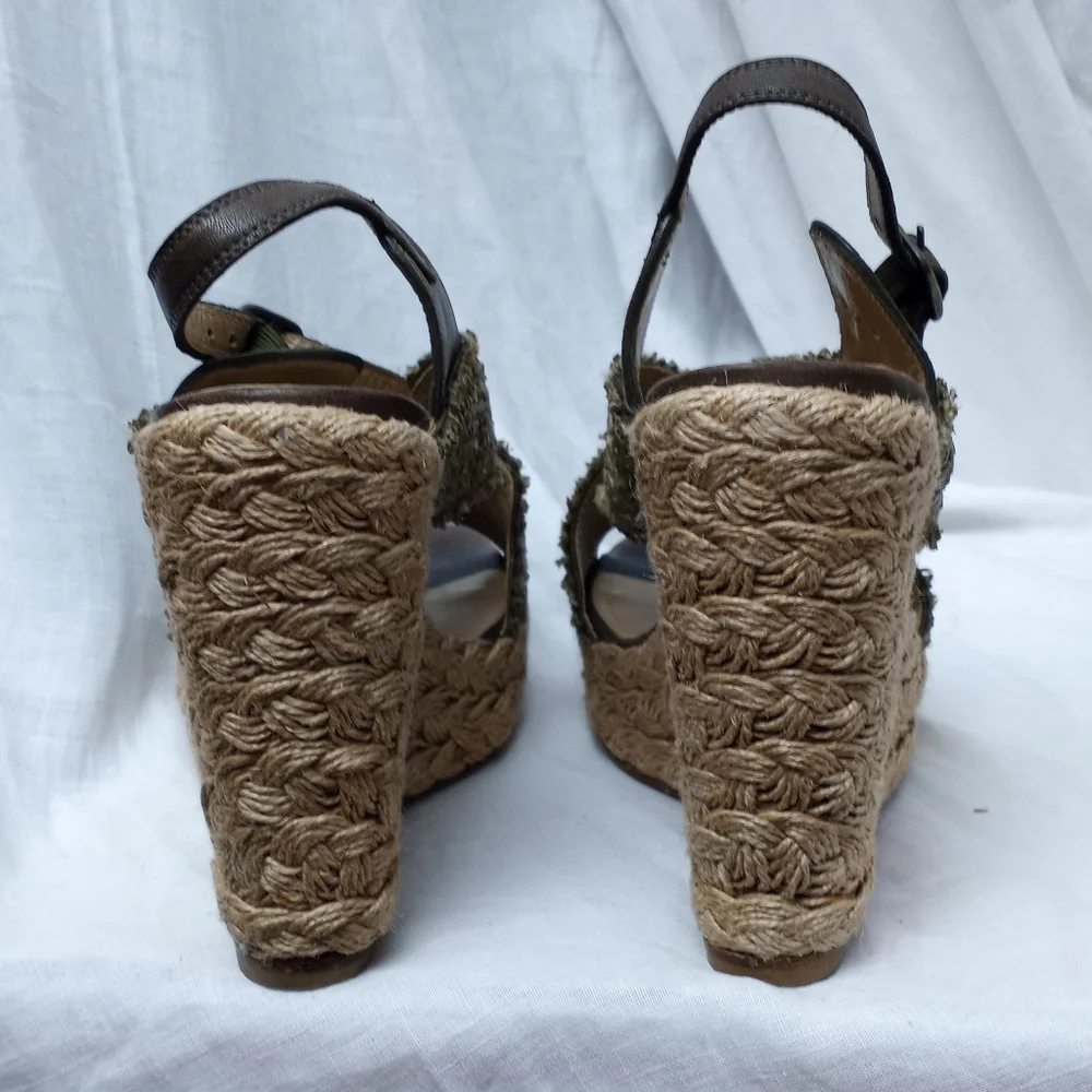 STUART WEITZMAN Olive Raffia Espadrilles - Picture 2 of 8
